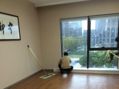 開荒保潔是軟裝前還是后